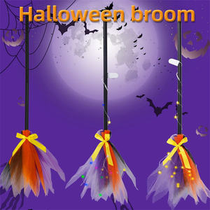 <span class=keywords><strong>Scopa</strong></span> <span class=keywords><strong>da</strong></span> <span class=keywords><strong>Strega</strong></span> per Halloween, Accessorio per Costume <span class=keywords><strong>da</strong></span> <span class=keywords><strong>Strega</strong></span>, Decorazione per Feste di Halloween - Product Image 4