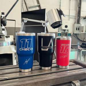 Vaso Térmico Personalizado Duradero de 30 oz, <span class=keywords><strong>Taza</strong></span> de Viaje Aislada al Vacío de 30 oz con Tapas Magnéticas y Pajitas - Product Image 3