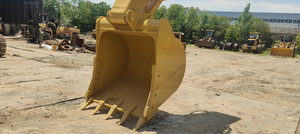 Excavadora CAT 340D2L Usada de Alta Calidad, con Pocas Horas de Uso y en Buen Estado, para Trabajo Pesado - Product Image 4