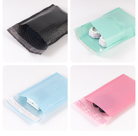 Vente en gros brillant Boutique jetable écologique Sac à bulles Poly Mailer Sac à bulles Sac à bulles en plastique pour vêtement