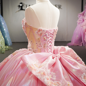 6922 Vestido de Gala Rosa sin Tirantes con Cuentas, Apliques de Encaje, Bordado Floral, Cola Capilla, Largo hasta el Suelo, Elegante, de Organza, para Fiesta y Noche - Product Image 6