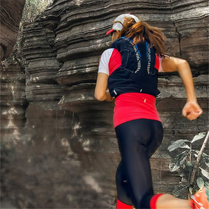 <span class=keywords><strong>Sac</strong></span> <span class=keywords><strong>à</strong></span> <span class=keywords><strong>dos</strong></span> de <span class=keywords><strong>trail</strong></span> running 12L personnalisé avec gilet d'hydratation réfléchissant <span class=keywords><strong>pour</strong></span> hommes et femmes - Product Image 4