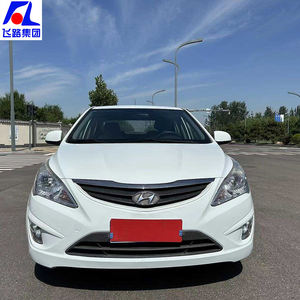 Hyundai Reina Berlina 4 Porte 5 Posti 1.4L Manuale Lusso <span class=keywords><strong>GLS</strong></span> 2WD Auto Compatta in Stock Vendite Calde per l'Esportazione - Product Image 2