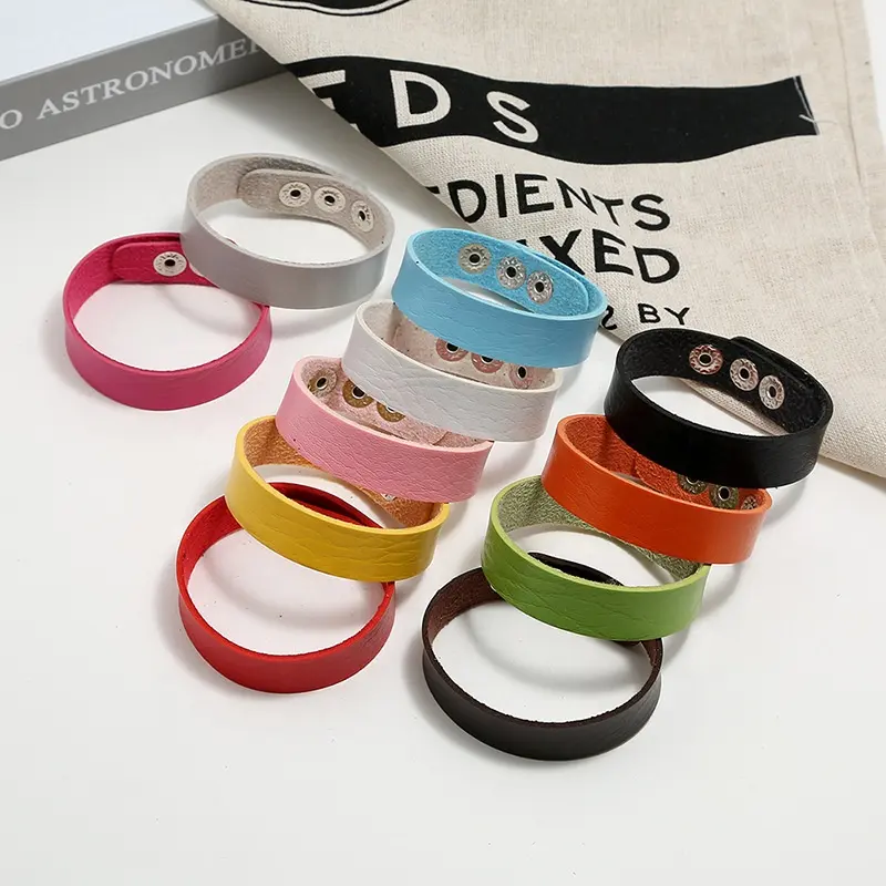 Fabriek Directe Verkoop Dames Verstelbare Lederen Armbanden Eenvoudige En Veelzijdige Kleurrijke Student Armbanden Groothandel