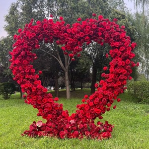 Arco de Flores en Forma de Corazón, Arco de Rosas Rojas en Forma de Corazón, Arco de Flores de Seda Roja en Forma de Corazón para Boda - Product Image 5