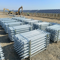 Pieux hélicoïdaux modernes galvanisés à chaud OEM ODM à haute capacité de charge, ancrage au sol avec une durée de vie de 25 ans pour les systèmes solaires photovoltaïques
