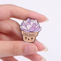 Broche en métal en forme de plante verte en pot de dessin animé, épinglette en émail peinte amusante, cool et mignonne en forme de cactus, accessoires personnalisés pour vêtements et sacs