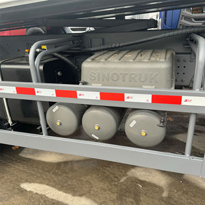 รถบรรทุกมือสอง Sinotruk Howo 8x4 แบบดัมพ์ 12 ล้อ 371 แรงม้า ยูโร 2 ดีเซล รถบรรทุกหนัก พวงมาลัยซ้าย - Product Image 2