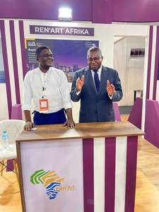 งานแกะสลักไม้ทำมือ REN ART AFRIKAN SARL OEM รูปปั้นบรรพบุรุษขนาดใหญ่ (60-100 ซม.) สำหรับโรงแรมระดับ 5 ดาวและโครงการสปา - Product Image 6