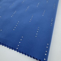 Kain Tenun 100D 4-Way Stretch Strips Diamond Stone 96% P 4% Sp 120GSM Mengkilap Ringan Untuk Kemeja Celana Gaun Grosir Kustom