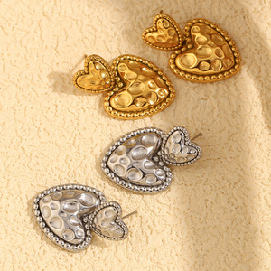 Boucles d'oreilles tendance en acier inoxydable plaqué or 18 carats en forme de cœur - Cadeau <span class=keywords><strong>E163</strong></span> - Product Image 2