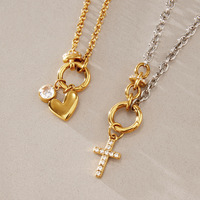 Collier unisexe polyvalent plaqué or 18 carats avec breloques cœur et croix amovibles en cristal pavé et fermoir à ressort