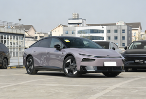 2026 <span class=keywords><strong>P7</strong></span>+ Extended Range 1550 Max Flagship EREV Sedan 430km Autonomie EV 1550km Autonomie Totale 800V 5C Charge Rapide Véhicule Électrique Familial de Luxe - Product Image 5