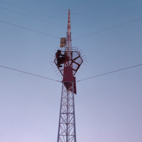 Anémomètre de tour galvanisé haute précision 60M avec supports de capteurs multi-niveaux pour éolienne et dispositifs de sécurité anti-escalade