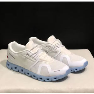 الأكثر مبيعًا على Cloud 5 أحذية ركض شعبية جديدة للمشي للرجال والنساء - Product Image 1