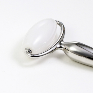 <span class=keywords><strong>Rodillo</strong></span> <span class=keywords><strong>de</strong></span> Jade Natural para Masaje Facial y Ocular, <span class=keywords><strong>Rodillo</strong></span> <span class=keywords><strong>de</strong></span> <span class=keywords><strong>Cuarzo</strong></span> Real para la Piel, Herramienta <span class=keywords><strong>de</strong></span> Belleza Facial Antienvejecimiento, Venta al por Mayor - Product Image 2