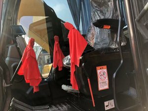 SY215C ตีนตะขาบรถขุด2.0เมตรถัง210kw พลังงานรับประกัน1ปีใช้ส่วนประกอบหลักเกียร์ปั๊มมอเตอร์เครื่องยนต์ - Product Image 4