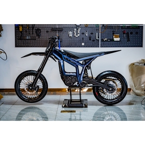 Ensemble de roues Supermoto en gros en stock pour Talaria Komodo Ebike, <span class=keywords><strong>pneu</strong></span> de route CST 17 pouces, accessoires de roue complète - Product Image 1