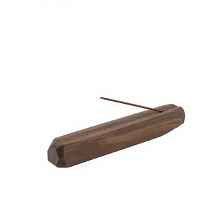 Quemador de Incienso de Madera Ecológico, Hecho a Mano, Duradero, con Aroma a Sándalo y Diseño de Anís Estrellado, Incienso Indio para Ramadán - Product Image 1