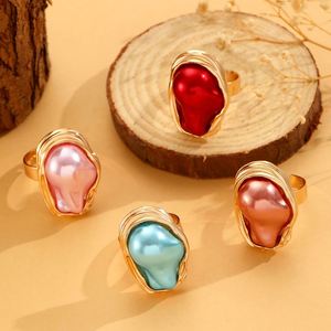 Anillos de Aleación Irregulares de Estilo Retro Europeo Americano, Anillos de Perlas de Colores Incrustadas de Estilo Barroco, Joyería de Moda Transfronteriza para Mujer - Product Image 3