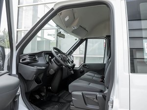 Nueva Camioneta JMC Fushun 2026, Volante a la Izquierda, Transmisión Automática de 8 Velocidades, Autobús al Mejor Precio, Camioneta Diésel para Pasajeros - Product Image 5