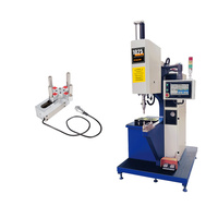 Machine de rivetage hydraulique avec fonction d'alimentation automatique pour écrous M12, entretoises M10 et vis M8 – Machine d'assemblage automatique de rivets