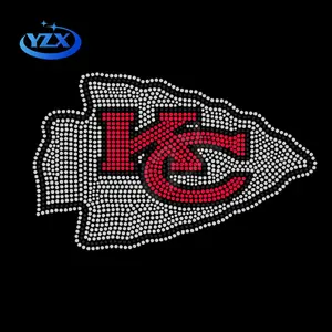 Custom Glanzende Kc Chiefs Nfl Team Logo Crystal Strass Warmte Transfers Rond Motief Flatback Ontwerp Voor Schoenen Nagels Art Tassen