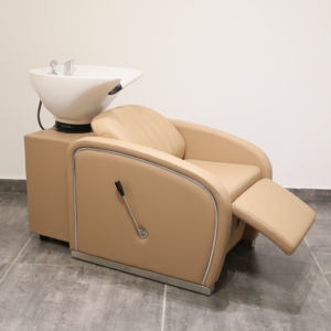 Sillón de Peluquería Azul de Alta Calidad con Dispositivo de Pulverización de Agua, Patas Ajustables y Color Personalizable - Product Image 4