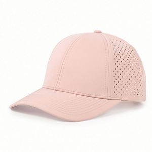 Casquette de baseball perforée imperméable de haute qualité en gros, en stock, avec logo brodé personnalisé et découpe laser - Product Image 4