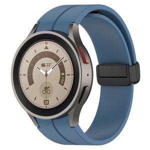 Bracelet en silicone de couleur pure pour <span class=keywords><strong>Samsung</strong></span> <span class=keywords><strong>Galaxy</strong></span> <span class=keywords><strong>Watch5</strong></span> <span class=keywords><strong>Pro</strong></span>, 20mm, sans lacet, boucle pliante magnétique, en métal noir, <span class=keywords><strong>45mm</strong></span> - Product Image 2