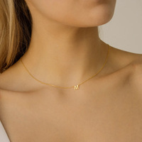 Collier avec initiale en or 18 carats Novirassine, acier inoxydable 316L, pendentif alphabet 26 lettres, bijoux minimalistes délicats, monogramme miniature