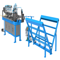 Production d'équipement de machine à souder de porte de cage de volaille à traction horizontale