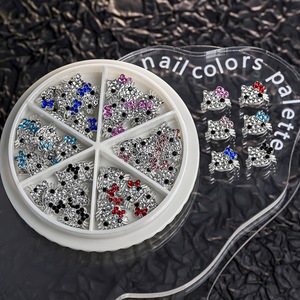 Offerta Speciale: 30 Pezzi di Decorazioni per Unghie Kawaii a Forma di Farfalla e Gattino in Metallo 3D - Product Image 6