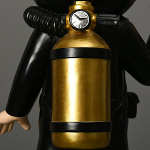 Nouvelle pièce de <span class=keywords><strong>décoration</strong></span> de musée marin de conception Ornement d'artisanat de plongeur en résine moderne - Product Image 5