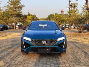 <span class=keywords><strong>Peugeot</strong></span> <span class=keywords><strong>408X</strong></span> 2023 Sedán Híbrido Automático con Volante a la Izquierda, Asientos de Tela Oscura, R18, Cámara Trasera, Techo Solar - Product Image 4
