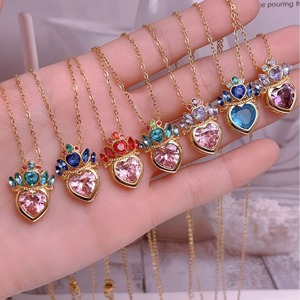 Catena di clavicola in acciaio al titanio con corona rosa collana d'<span class=keywords><strong>amore</strong></span> vendita calda da donna di lusso <span class=keywords><strong>per</strong></span> anziani accessori <span class=keywords><strong>per</strong></span> girocollo - Product Image 1
