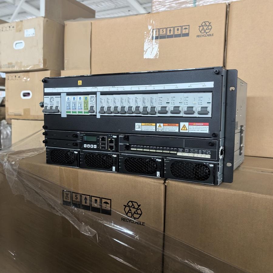 ETP48150 50100886 Switch UT-H606 - High Performance & Stackable