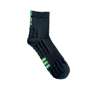 Athletic <b>Socks</b> Mid-Calf Bubble Bottom Non-Slip For Badminton Basketball <b>Training</b> Gray White Black Red Green Solid Color Blocking - Product Image 3