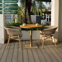 Table basse de patio innovante, ensemble de mobilier décontracté pour véranda, canapé d'extérieur en aluminium de designer, style luxe léger pour cour