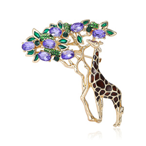 Broche <span class=keywords><strong>girafe</strong></span> et arbre avec cristaux et émail pour vestes et revers de femmes, 44x51mm, marron <span class=keywords><strong>multicolore</strong></span> - Product Image 2