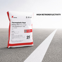 Peinture de marquage routier en polyester à finition brillante, séchage rapide, pour les marquages des intersections, des passages pour piétons et du trafic routier, emballage de 25 kg