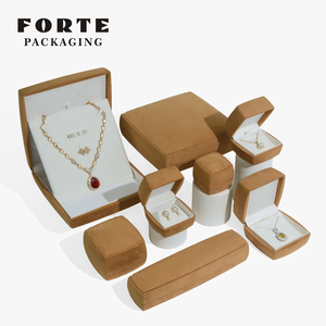 FORTE Boîtes à bijoux élégantes et luxueuses en velours emballage pour votre collier pendentif bague bien-aimé boîtes à bijoux personnalisées haut de gamme - Product Image 1