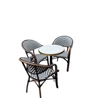 Table et chaises de balcon et de cour pour restaurant français extérieur commercial, style rétro américain, populaire sur internet pour café et salon de thé