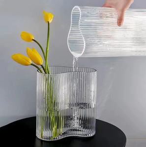 Internet-Famous Little Foot Glass <span class=keywords><strong>Vase</strong></span> Set Modern Minimalist Desktop Vases à fleurs pour mariage Style nordique - Product Image 2