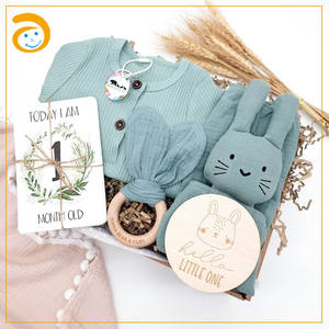 Nouveau-né bébé garçon fille bouton bébé combinaisons infantile 100% coton barboteuse ensemble boîte-cadeau nouveau-né en bois jalon bébé <span class=keywords><strong>naissance</strong></span> cadeau - Product Image 5