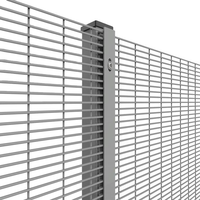 Moderne anti-klim 3D gebogen perimeteromheining prefab 358 gaas stalen constructie eenvoudig te monteren op maat gemaakte hoogte poedercoating