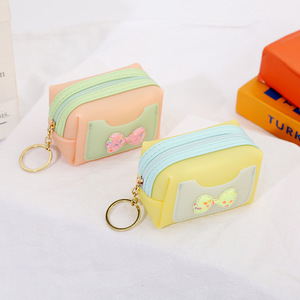 Mini bolsa de viaje Kuromi cartera bolso Hello Kitten hombro llavero mensajero My Melody mochila viaje deporte chico juguete llavero - Product Image 2