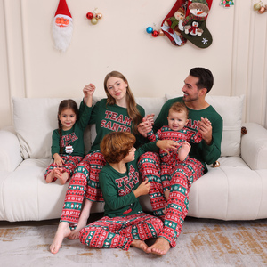 Factory Designer Custom Ladies Mulheres Homem Combinando Árvore de Natal Verde Imprimir Pijamas Pijama Pijama Pijama Pijama Pijamas Conjunto para a Família - Product Image 5