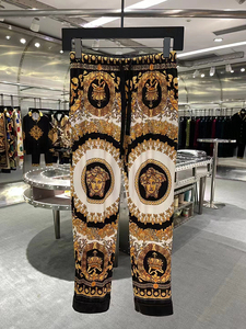 <span class=keywords><strong>Pigiama</strong></span> in velluto europeo, adatto per <span class=keywords><strong>uomo</strong></span> e donna, pantaloni a maniche lunghe con lettere di diamanti neri a caldo - Product Image 6