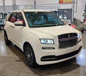 Vente en gros LTL 3500W-5000W 72v Petites voitures électriques EV intelligentes à nouvelle énergie Batterie de 100 à 500km d'autonomie Entrepôt CN pour <span class=keywords><strong>taxi</strong></span> - Product Image 1